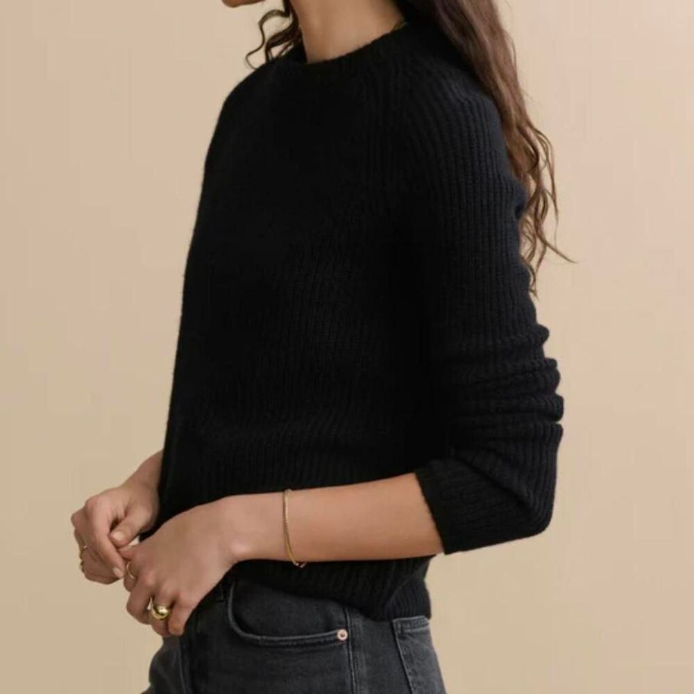Jenni Kayne Cashmere Fisherman Sweater – Black Minimalist Coastal Luxe medium - Picture 7 of 7